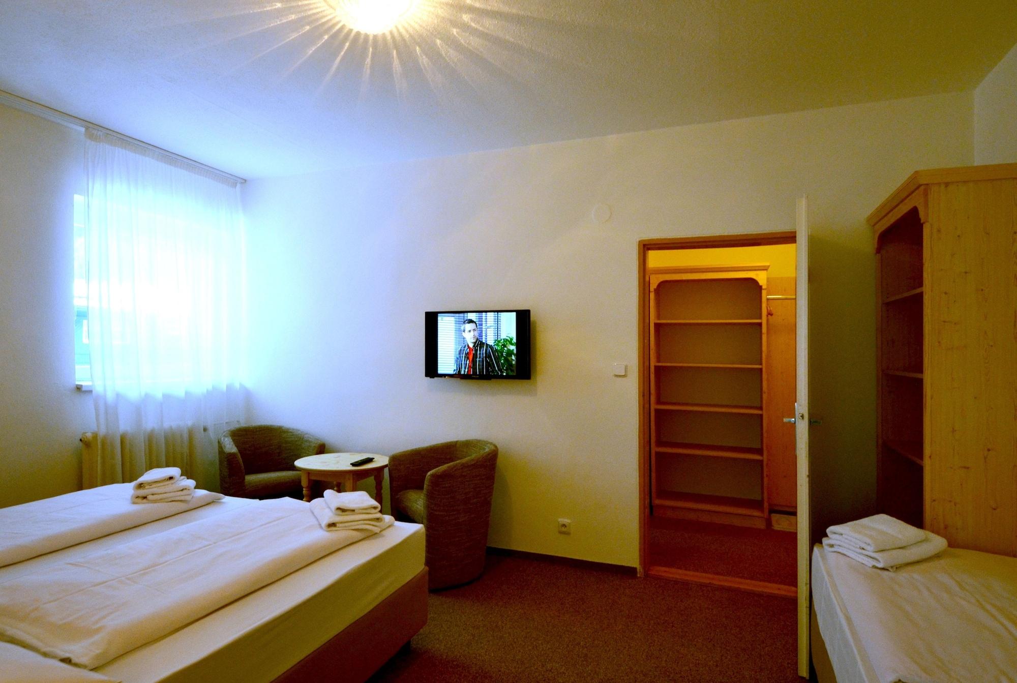 Lenka Hotel